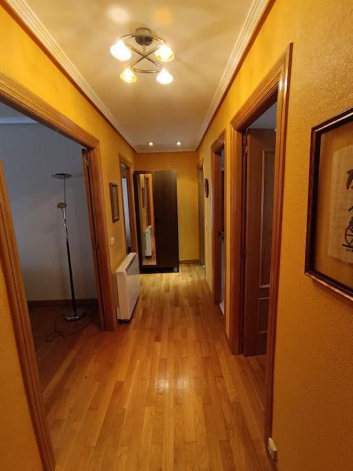 Piso Centro Evolucion Apartment Burgos Bagian luar foto