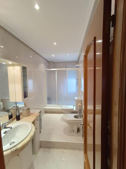 Piso Centro Evolucion Apartment Burgos Bagian luar foto