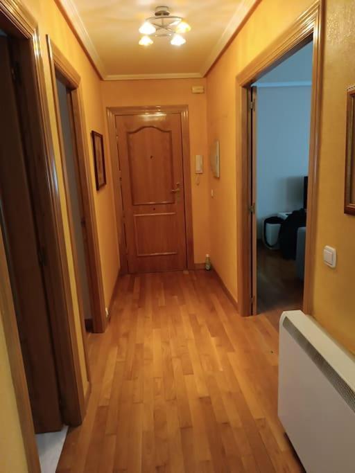 Piso Centro Evolucion Apartment Burgos Bagian luar foto